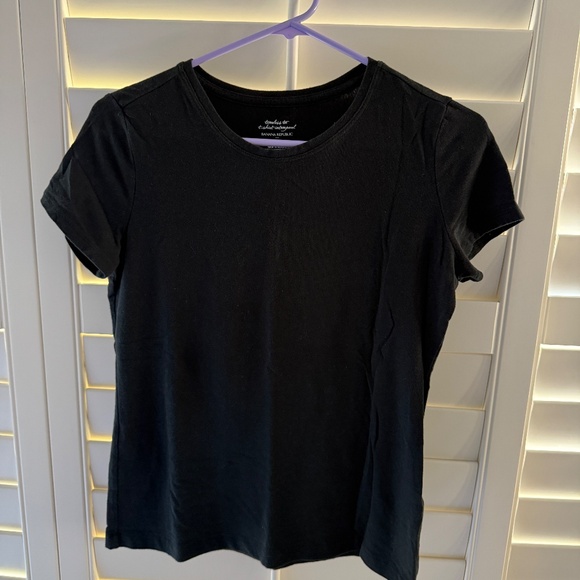 Banana Republic Factory Timeless Crewneck T-Shirt (Size S) - Picture 2 of 6